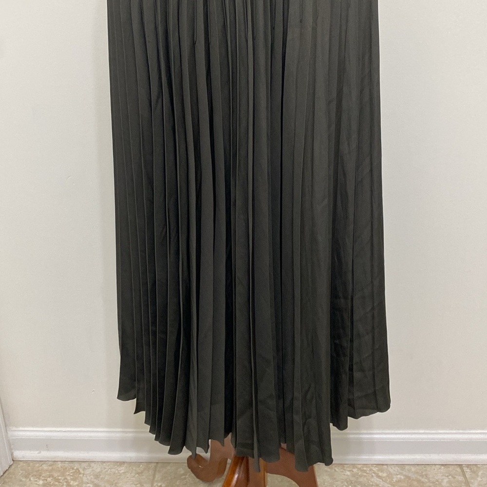 Massimo Dutti Long Pleated Midi Skirt Size Small - Picture 3 of 8